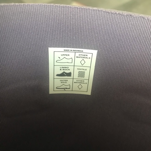 NEW Hunter original short lavender rain boots! - Picture 6 of 7